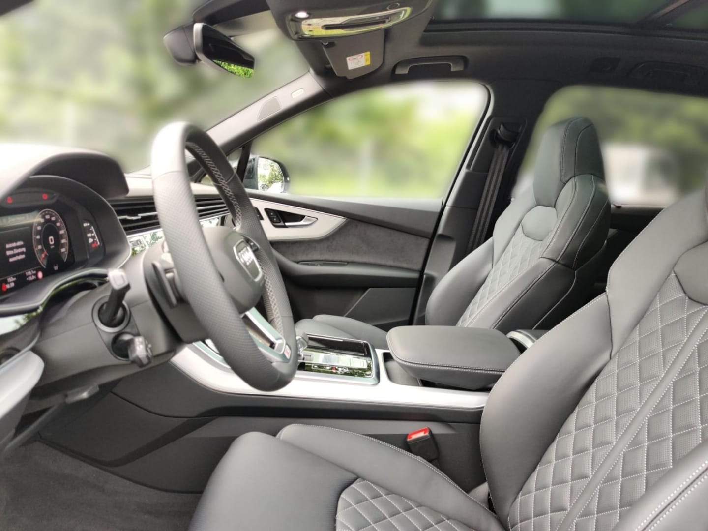 Bild über Audi Q7 SUV S line business TDI quattro 210 kW tiptronic - für weitere Informationen kontaktieren Sie den Audi Partner