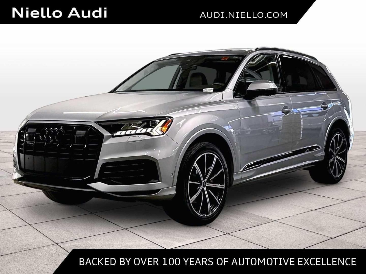2023 Audi Q7 55 Premium Plus quattro Tiptronic's photo