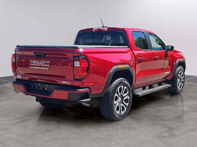 2024 GMC Canyon