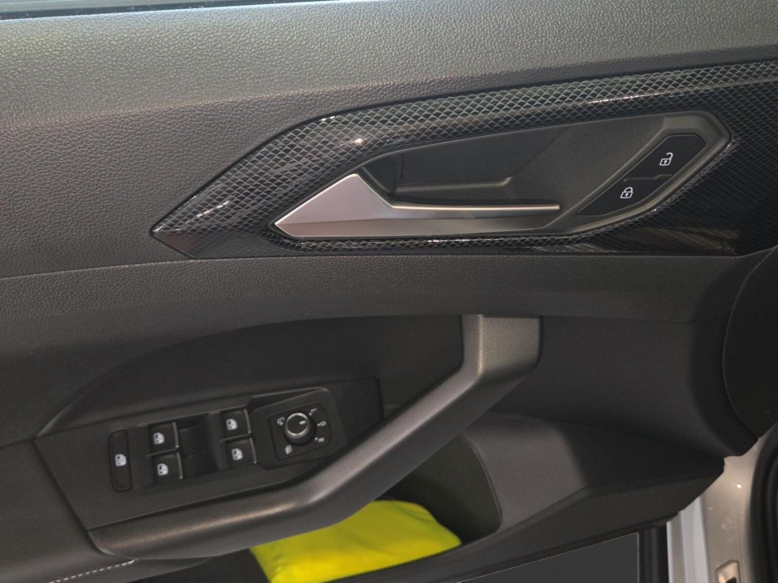 Volkswagen T-Cross – Bild 10