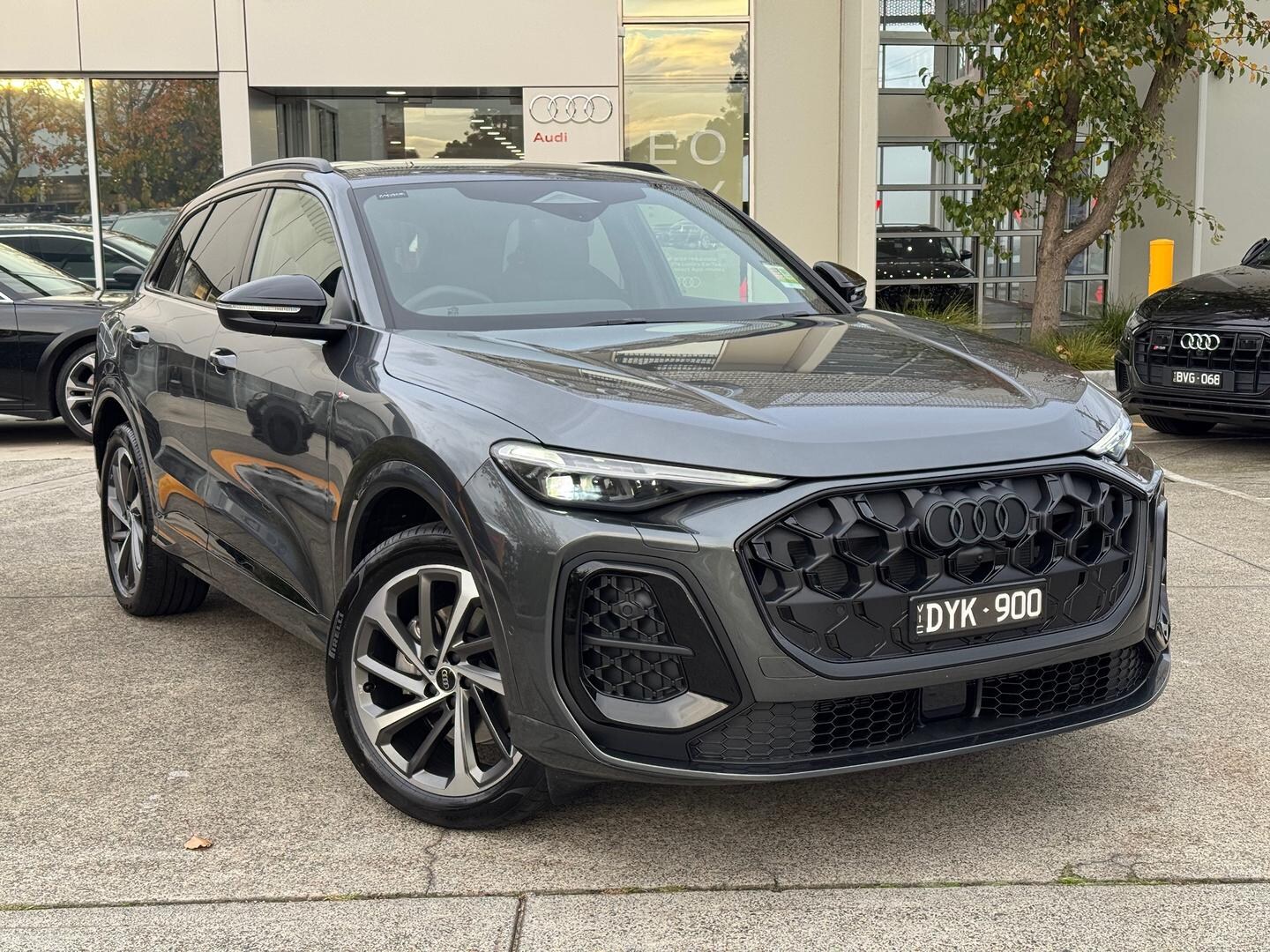 Image about Audi Q5 SUV TFSI quattro 200 kW sport