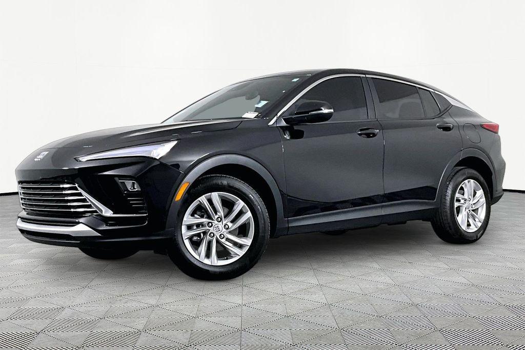 2025 Buick Envista Preferred's photo
