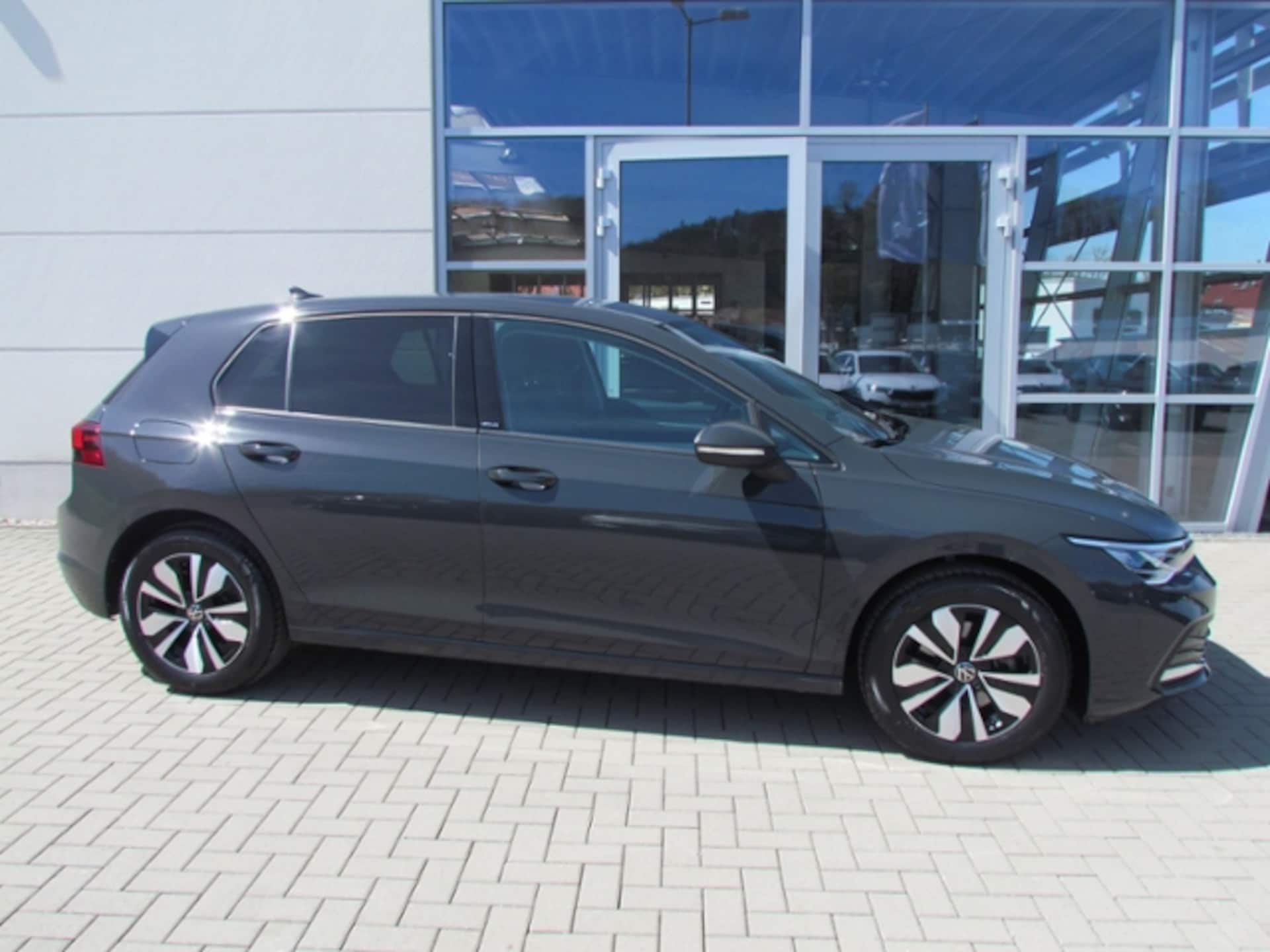 Volkswagen Golf MOVE