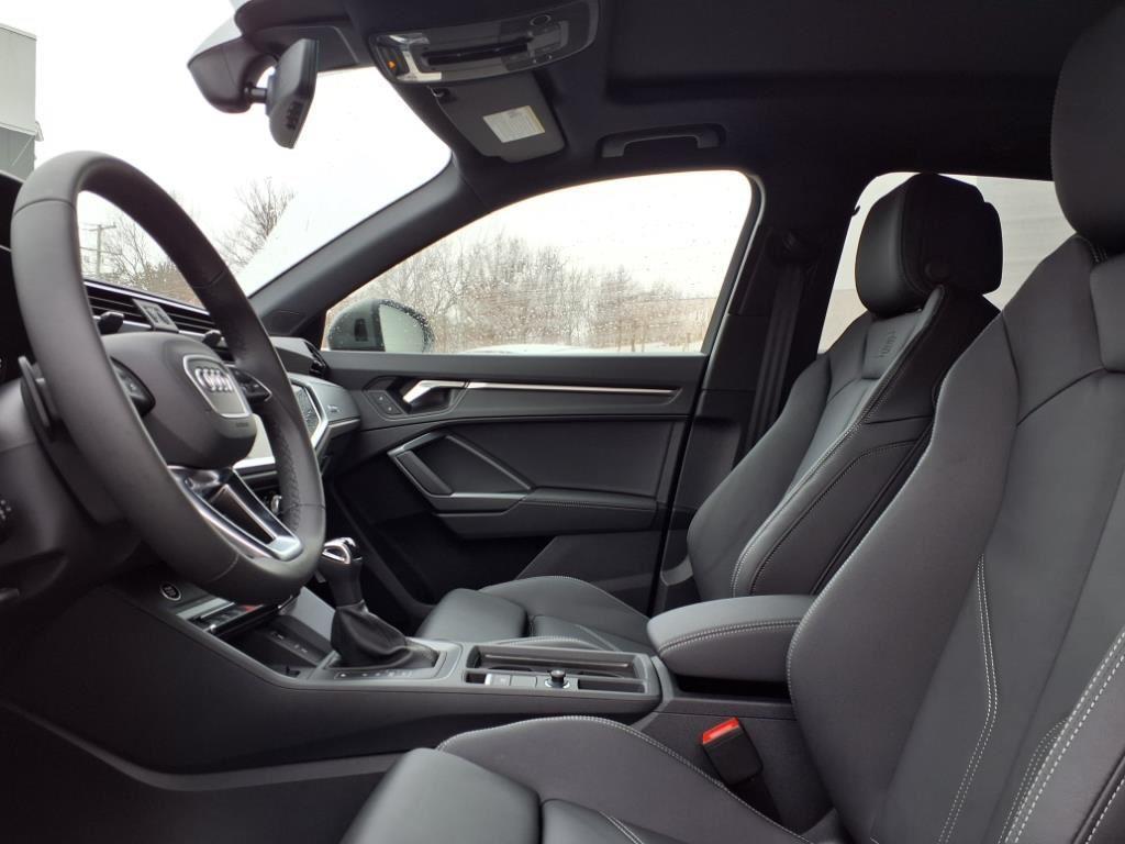 2025 Audi Q3 S Line Premium - Photo 8