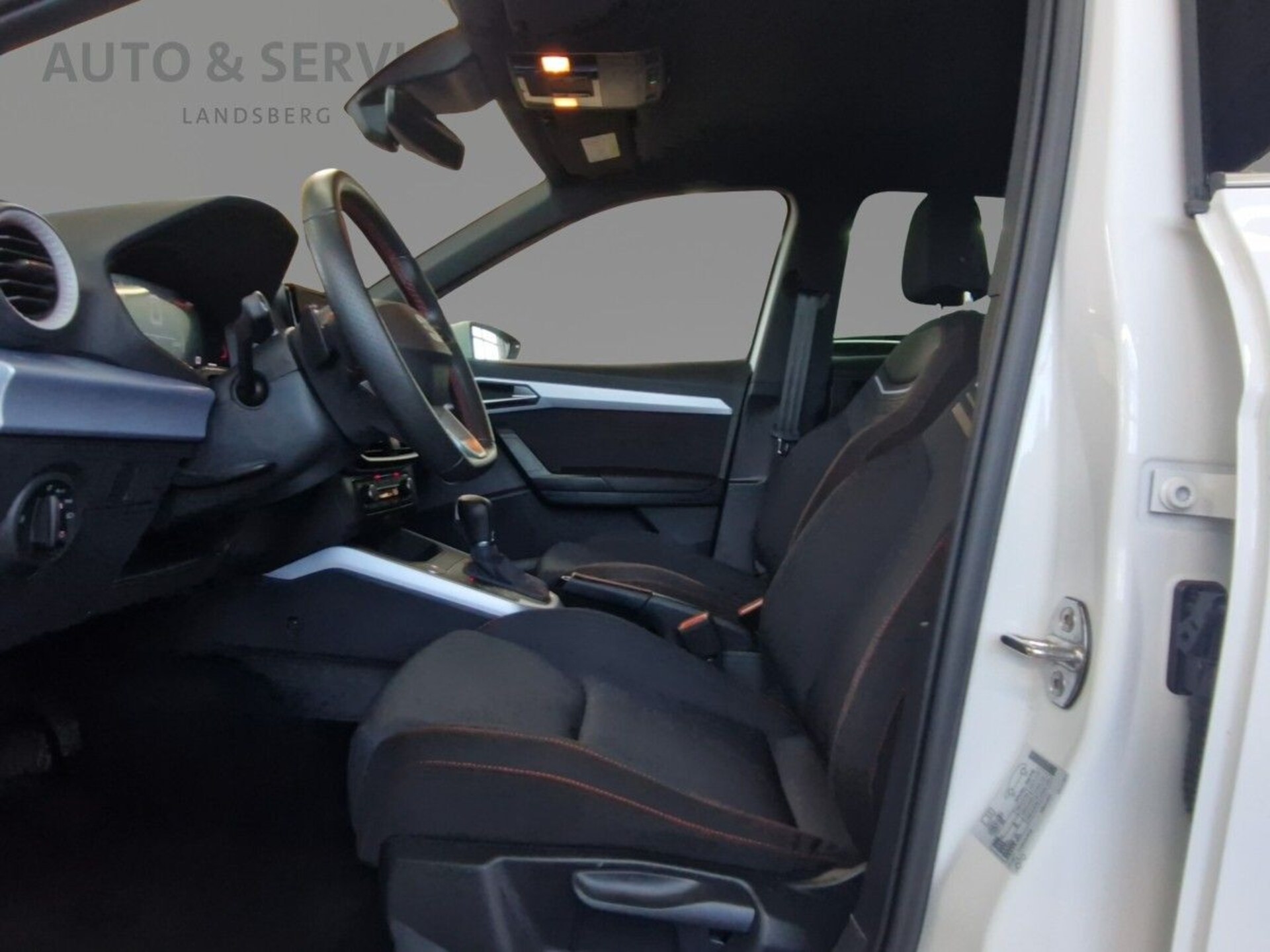 SEAT Arona FR