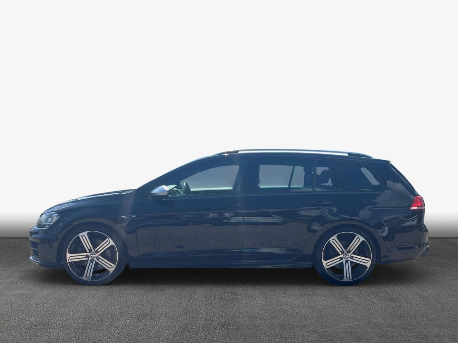Volkswagen Golf Variant R