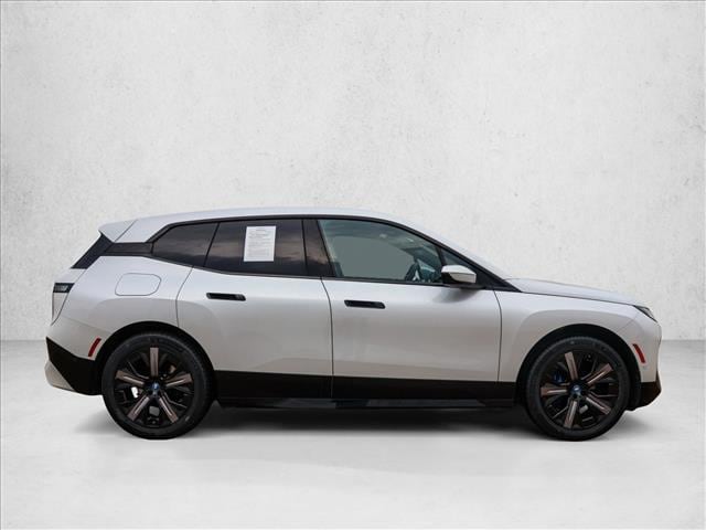 2024 BMW iX