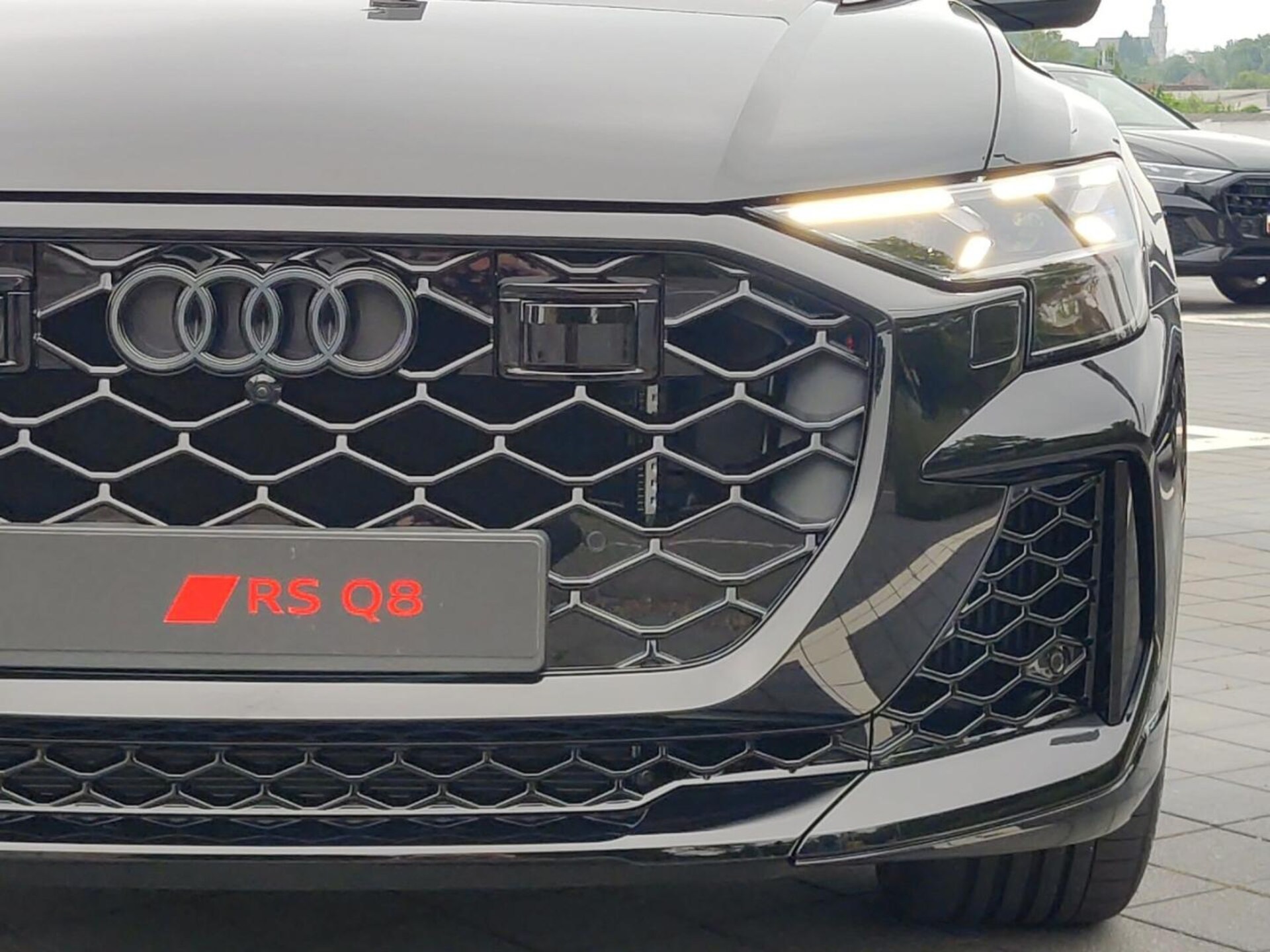 Audi RS Q8 SUV performance