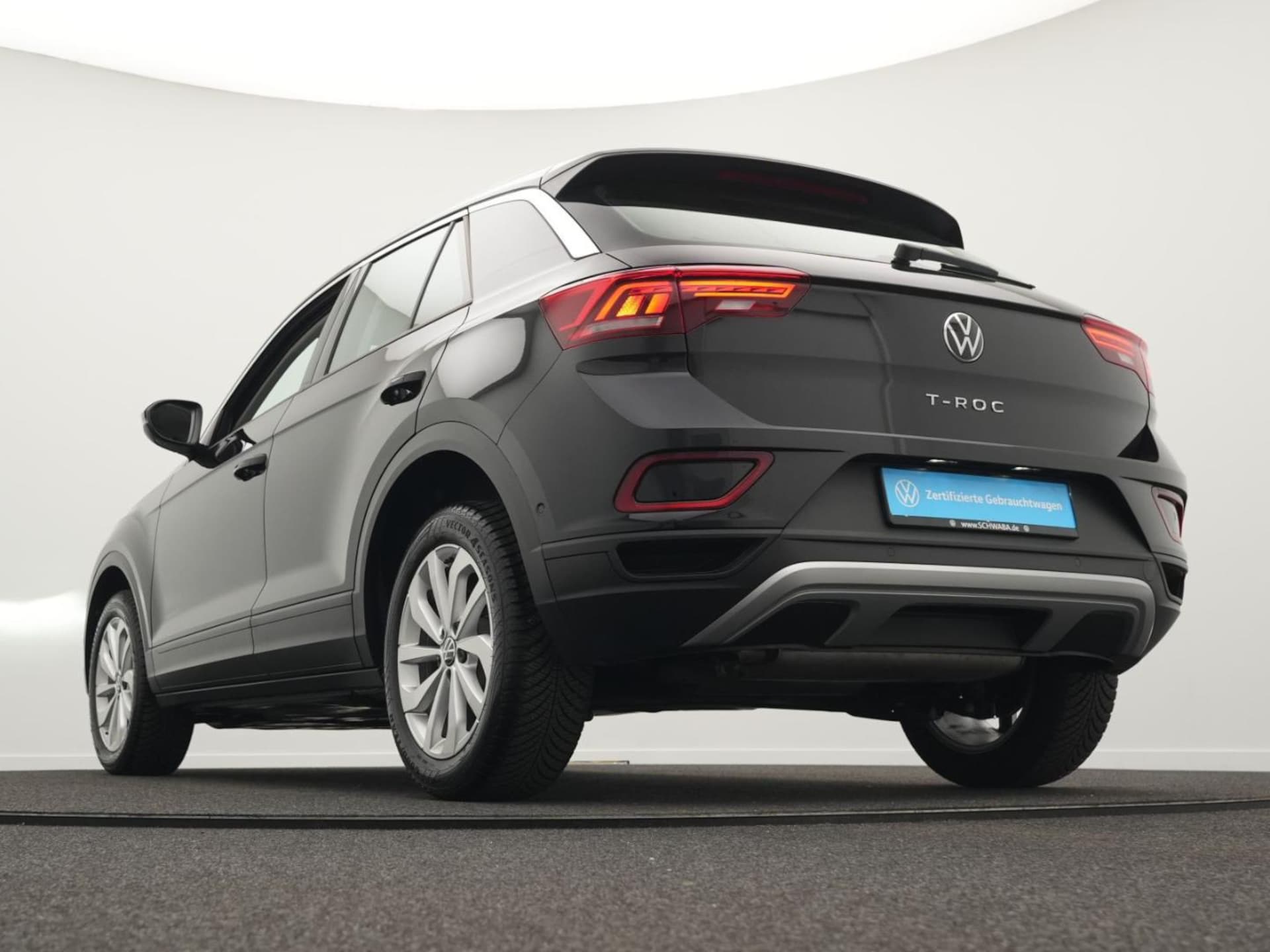 Volkswagen T-Roc Life