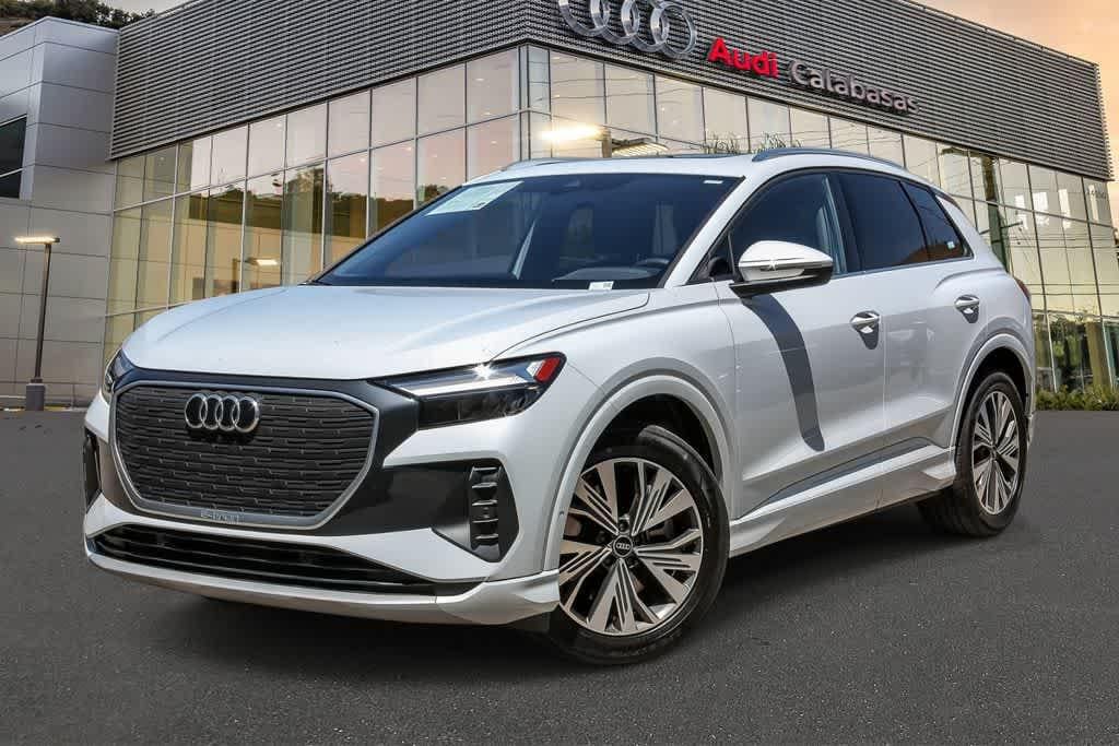 2023 Audi Q4 e-tron 40 Premium Plus's photo