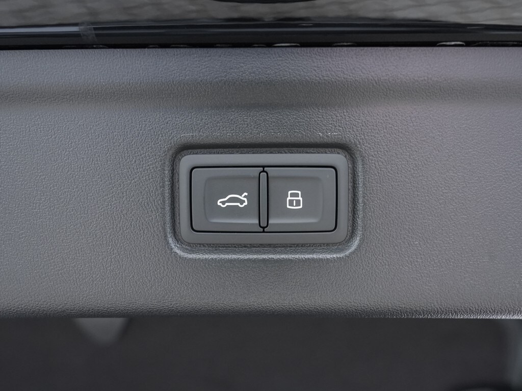 Image about Audi S6 Avant e-tron e-tron