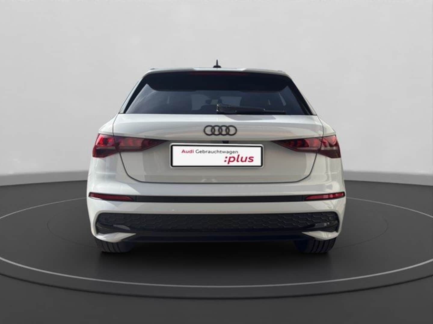 Bild über Audi A3 Sportback TFSI e advanced 40 TFSI e S tronic - für weitere Informationen kontaktieren Sie den Audi Partner