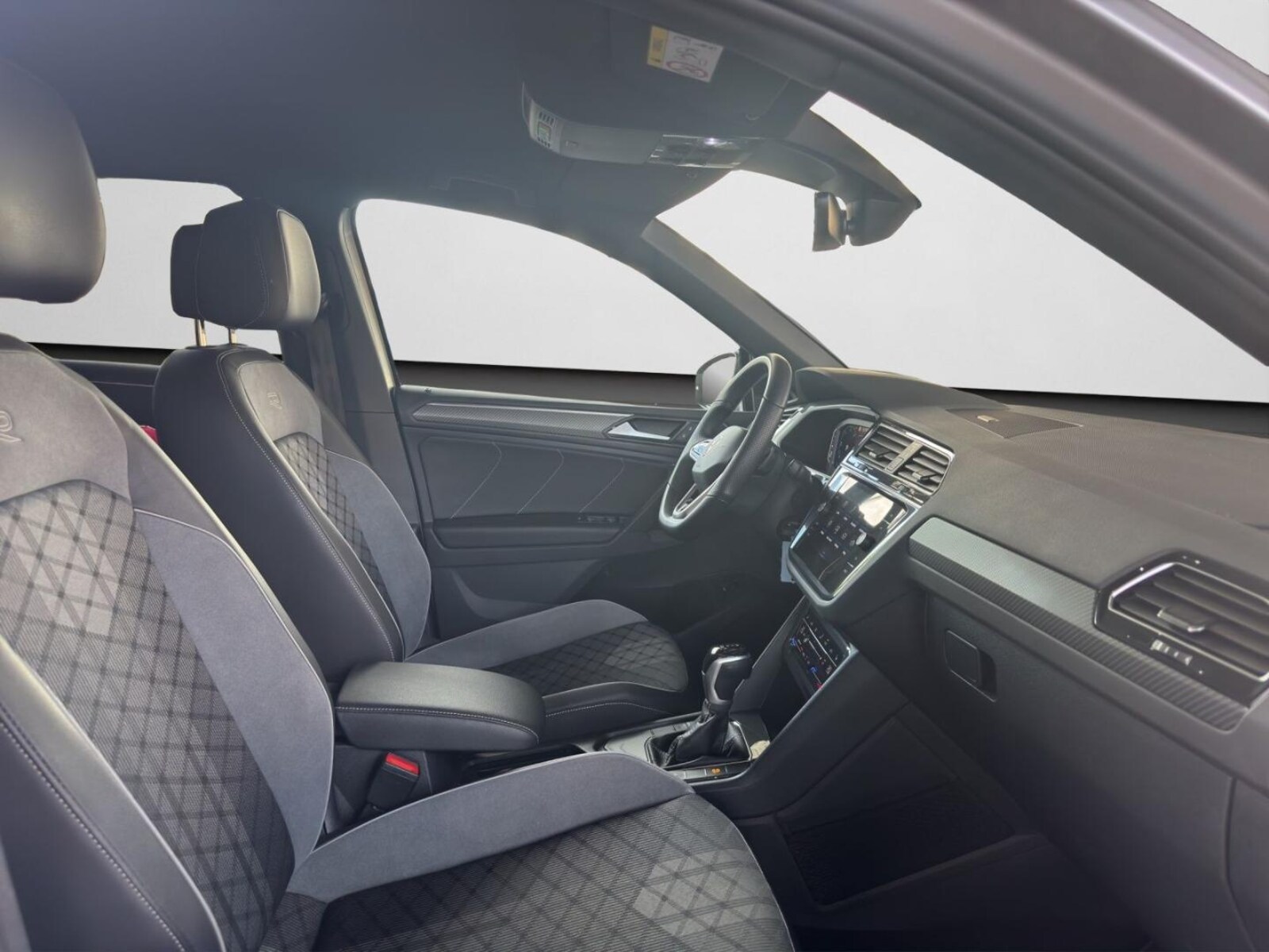 Volkswagen Tiguan – Bild 4