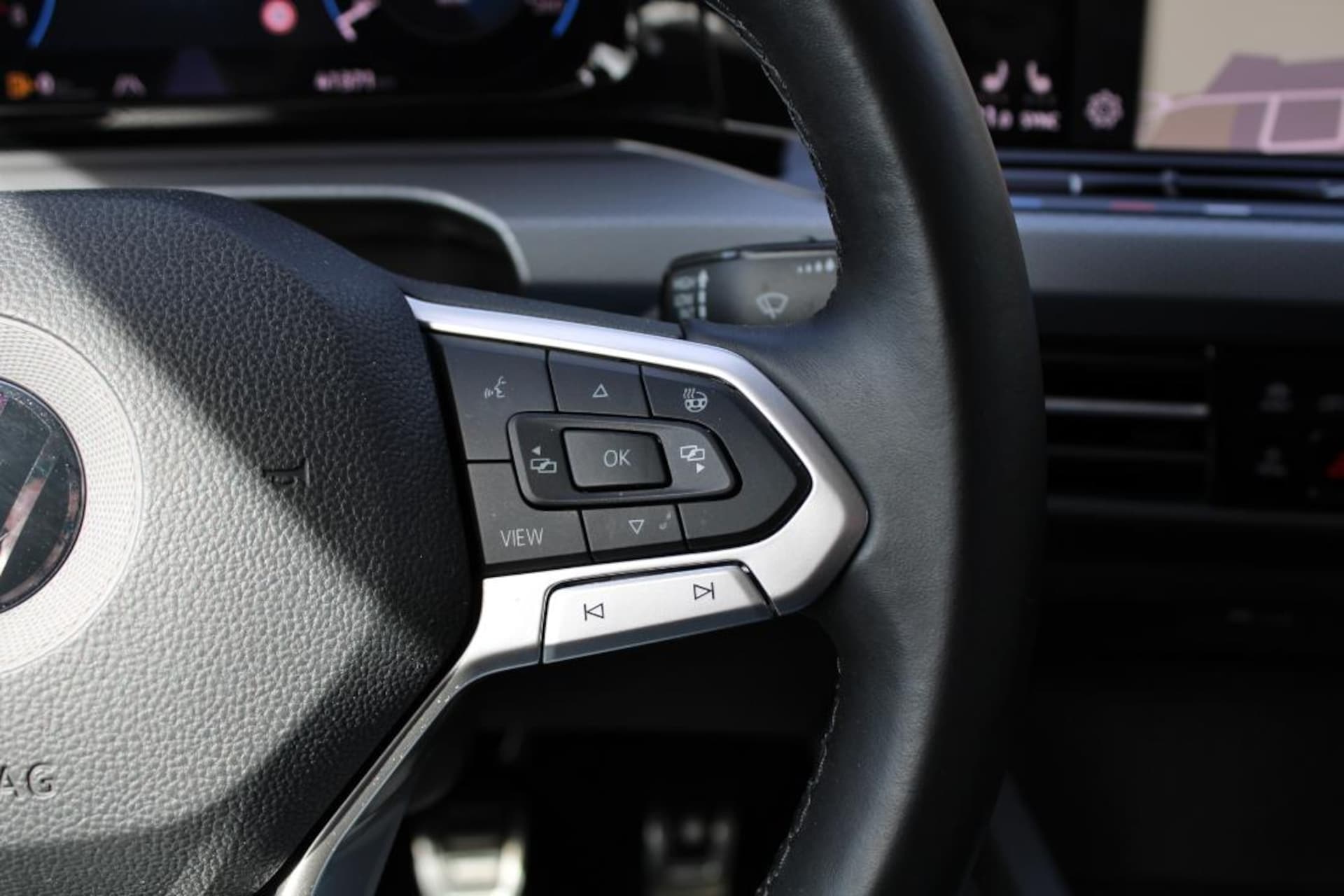 Volkswagen Golf Active