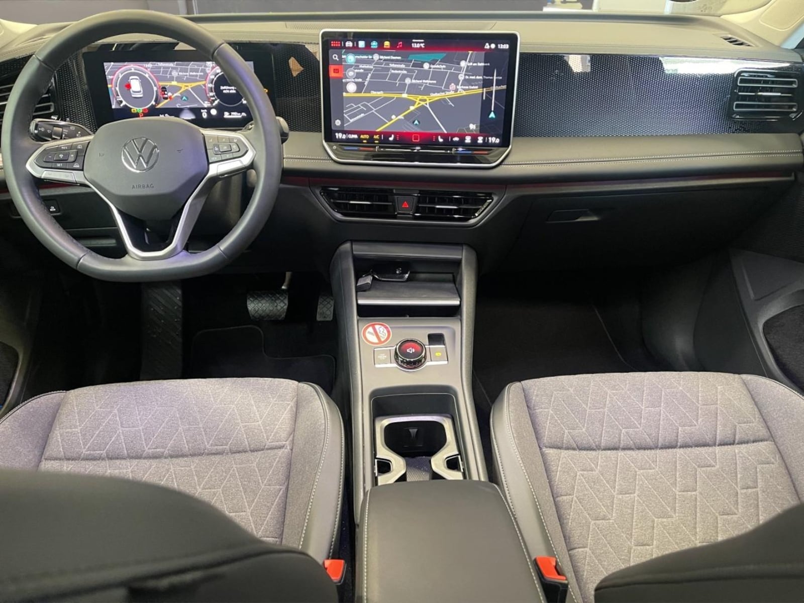 Volkswagen Tiguan – Bild 16