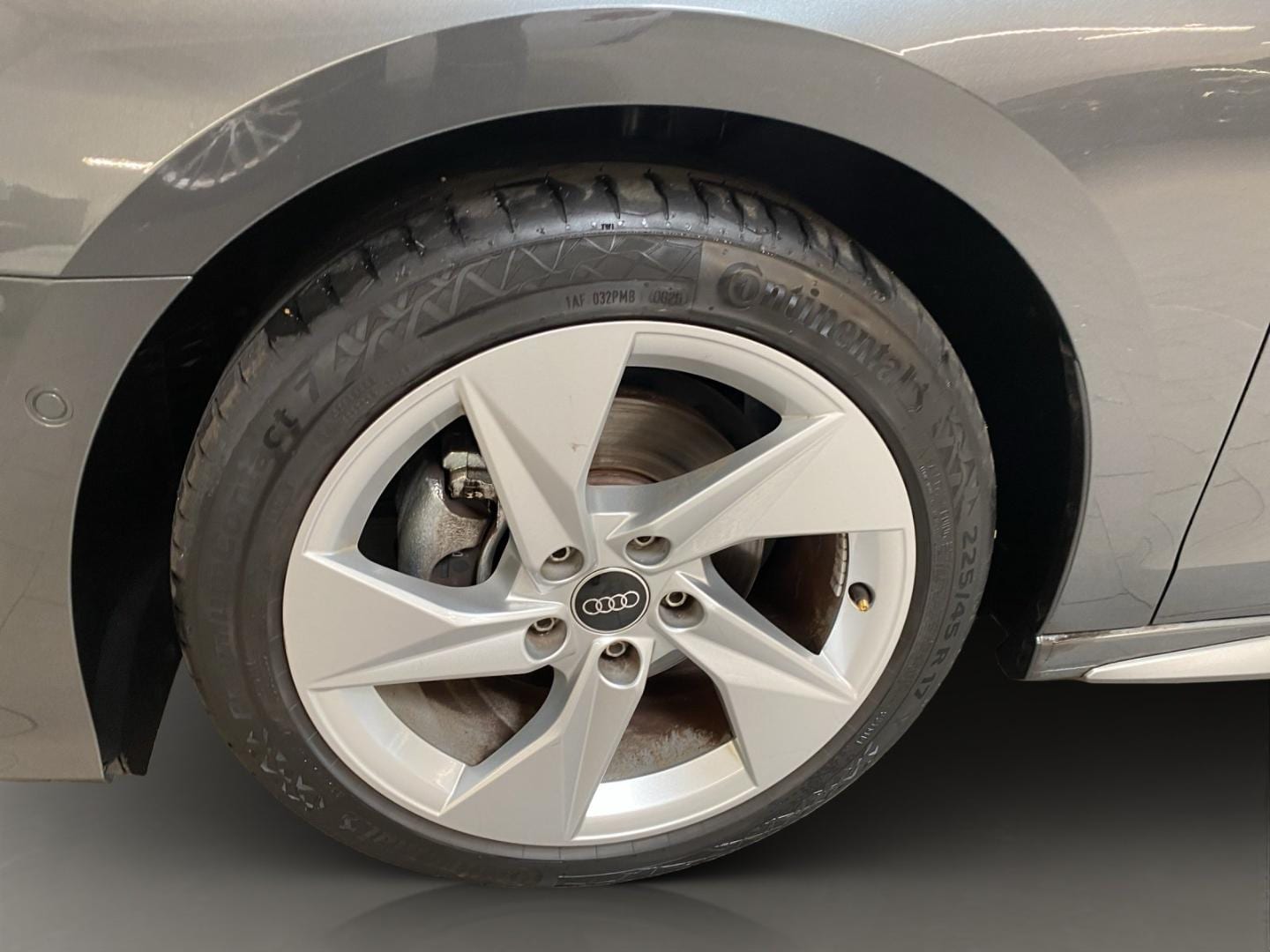 Bild über Audi A3 Sportback S line 35 TDI S tronic - für weitere Informationen kontaktieren Sie den Audi Partner