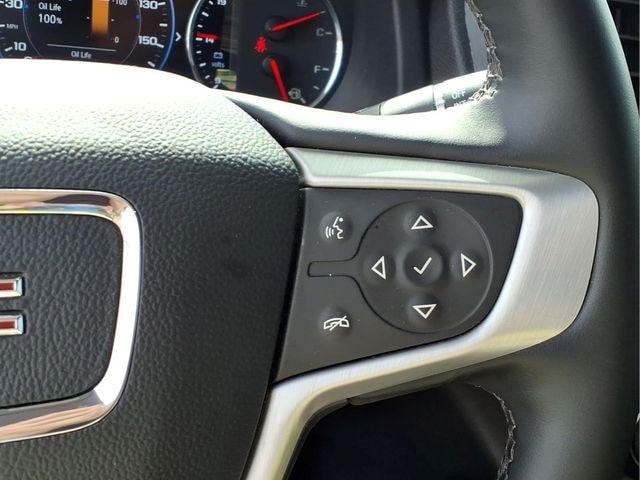 2023 GMC Acadia SLT - Photo 18