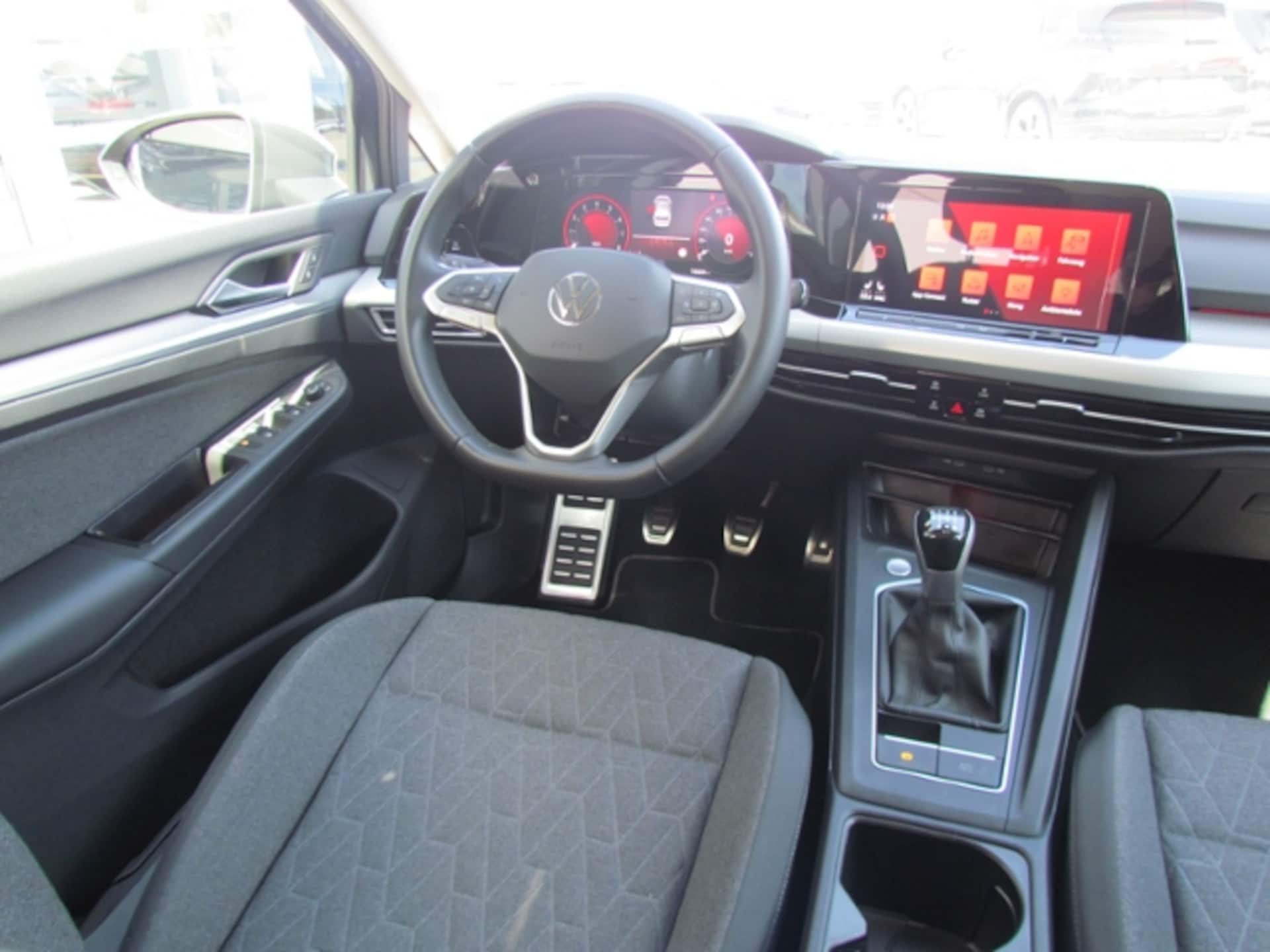 Volkswagen Golf MOVE