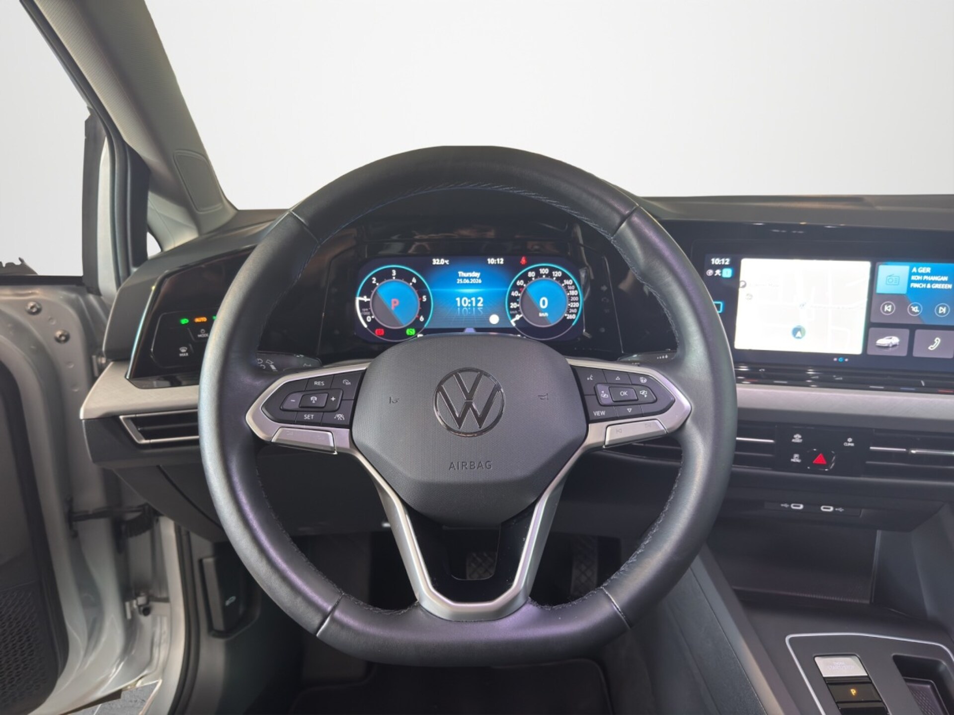 Volkswagen Golf Life