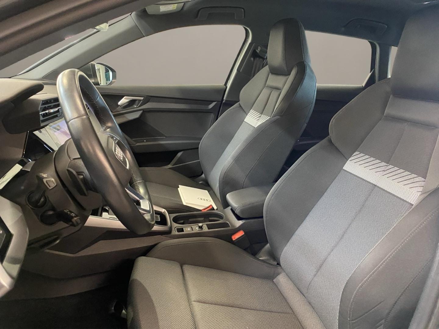 Bild über Audi A3 Sportback S line 35 TDI S tronic - für weitere Informationen kontaktieren Sie den Audi Partner