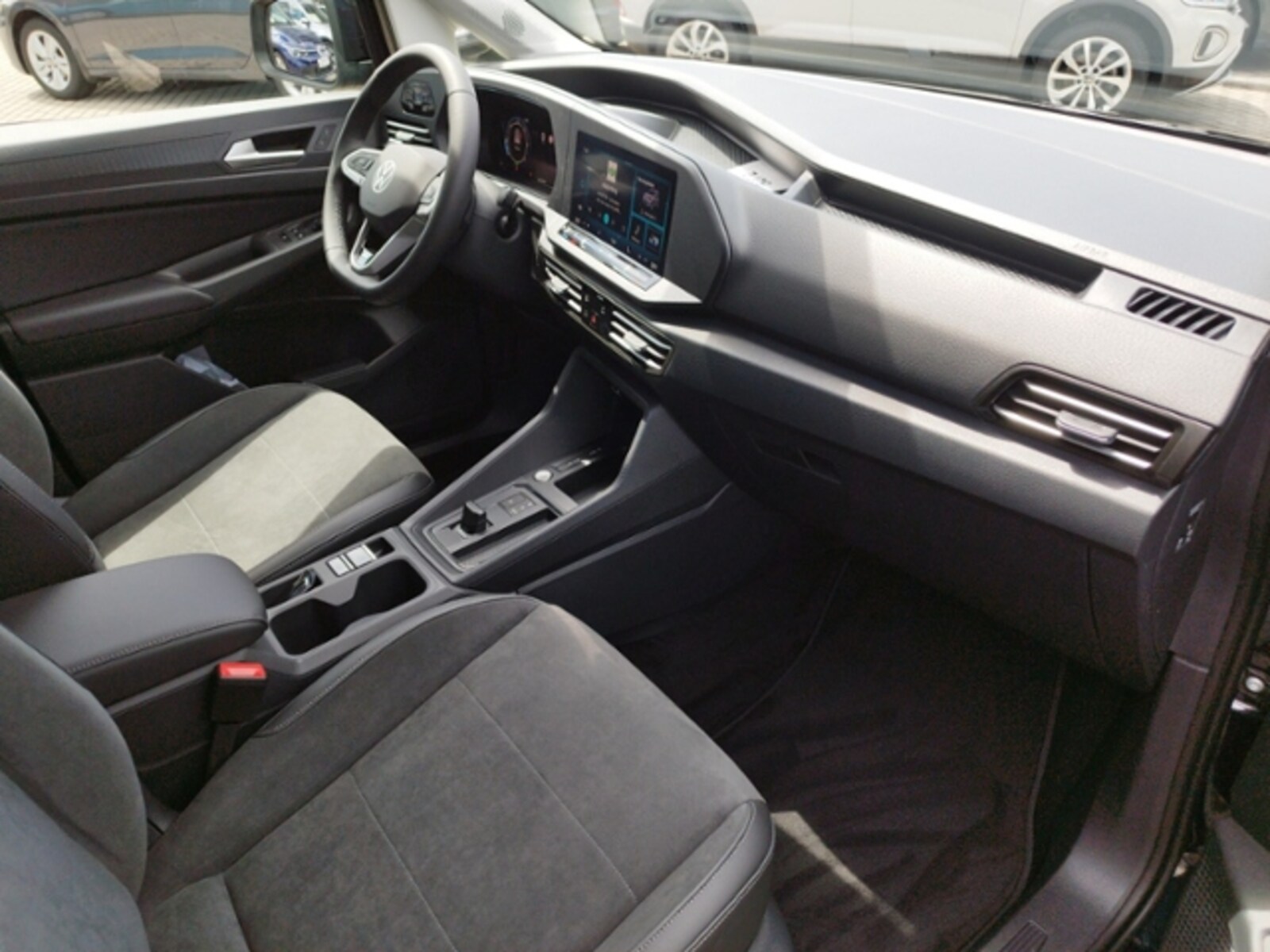 Volkswagen Caddy – Bild 16