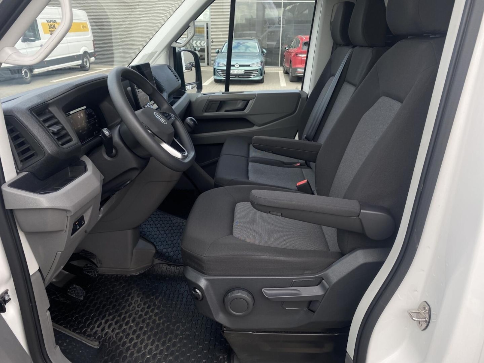 Volkswagen Crafter Furgon długi rozstaw osi