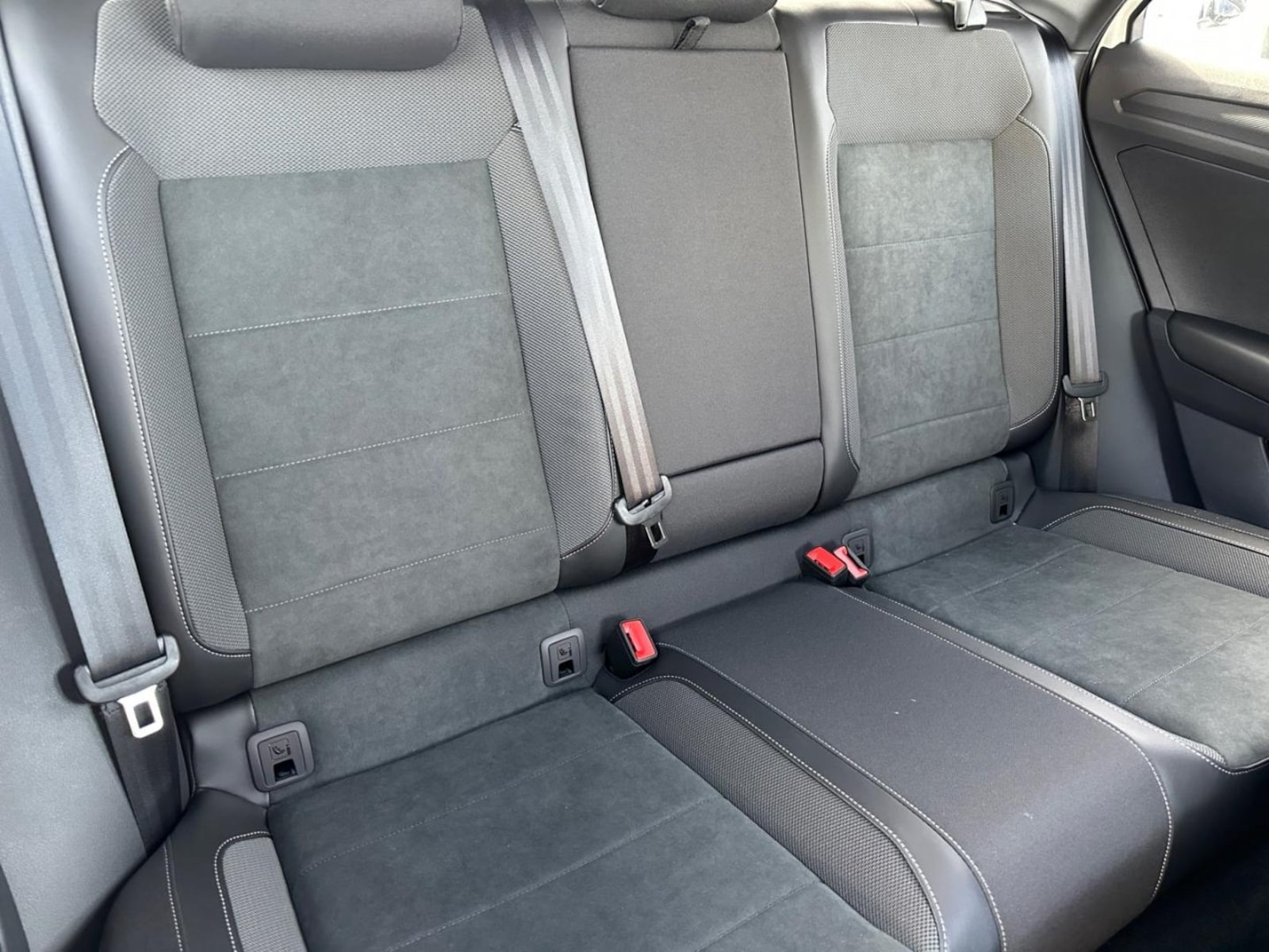 Volkswagen T-Roc – Bild 10