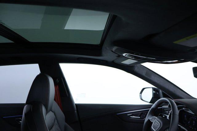 2026 Audi SQ8 Prestige - Photo 21