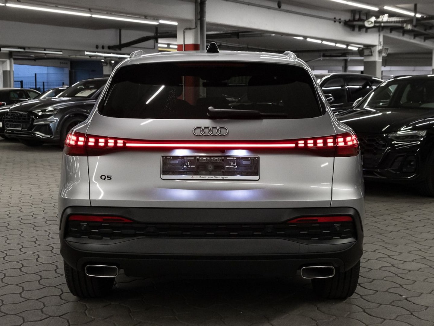 Bild über Audi Q5 SUV TFSI 150 kW S tronic - für weitere Informationen kontaktieren Sie den Audi Partner