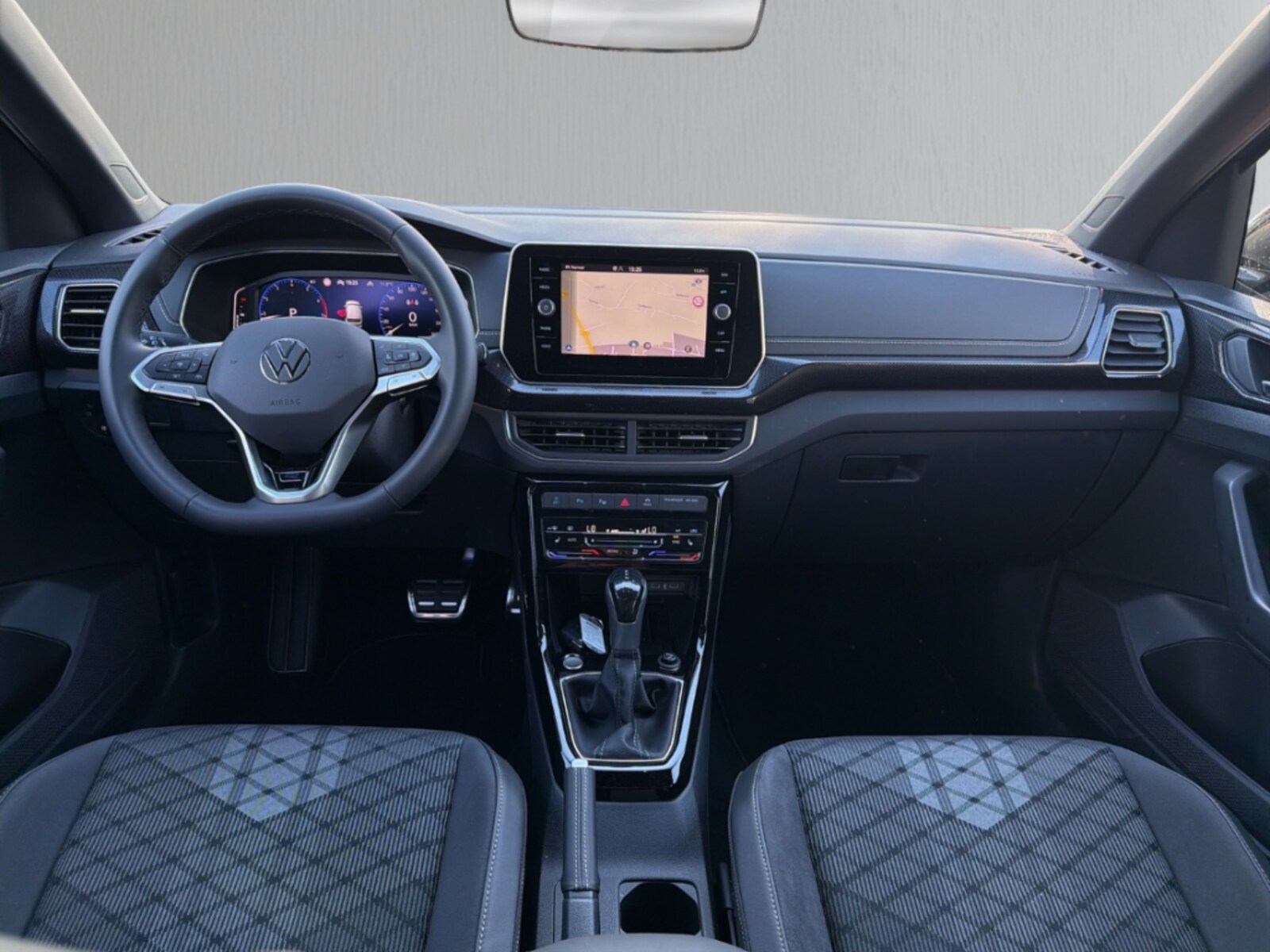 Volkswagen T-Cross – Bild 15