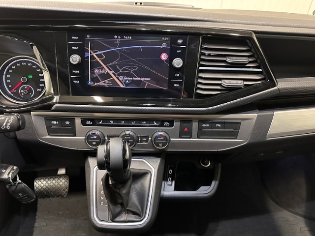 Volkswagen T6.1 California