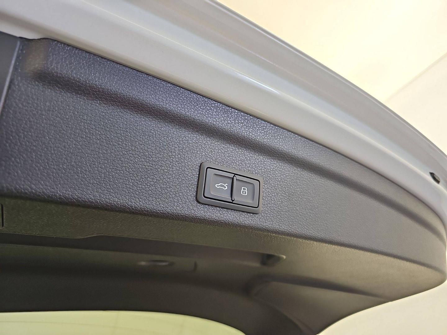 Image about Audi Q3 Sportback S line 35 TDI 110 kW (150 ch) S tronic