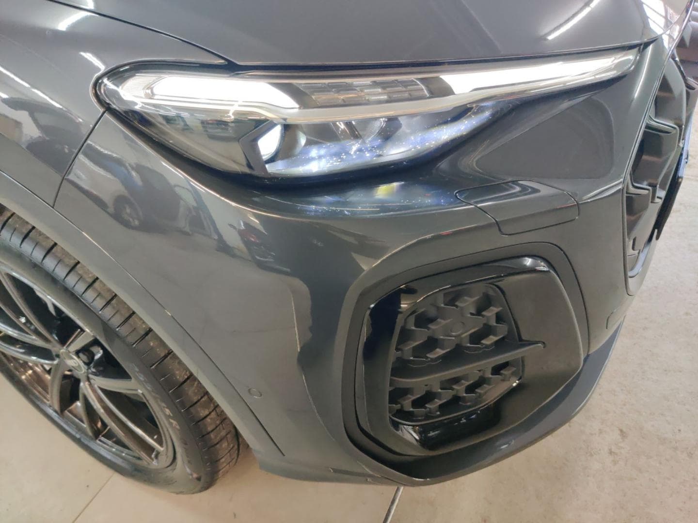 Bild über Audi Q5 SUV TDI quattro 150 kW S tronic - für weitere Informationen kontaktieren Sie den Audi Partner