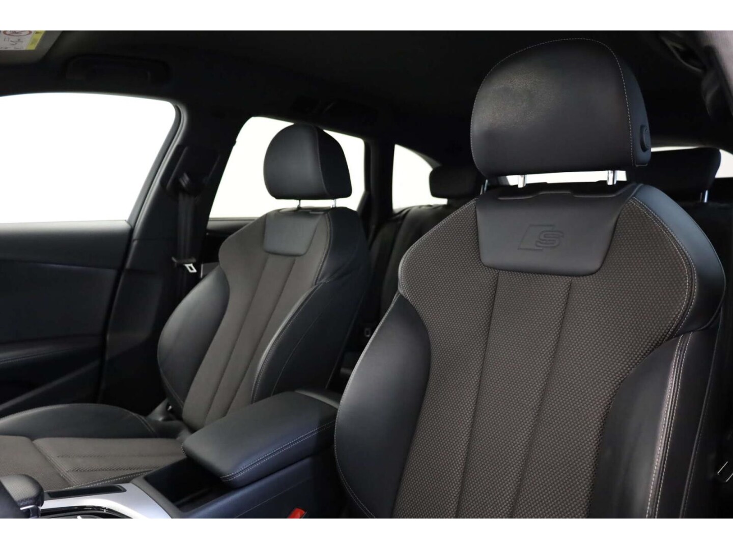 Image about Audi A4 Avant 35 TFSI S tronic