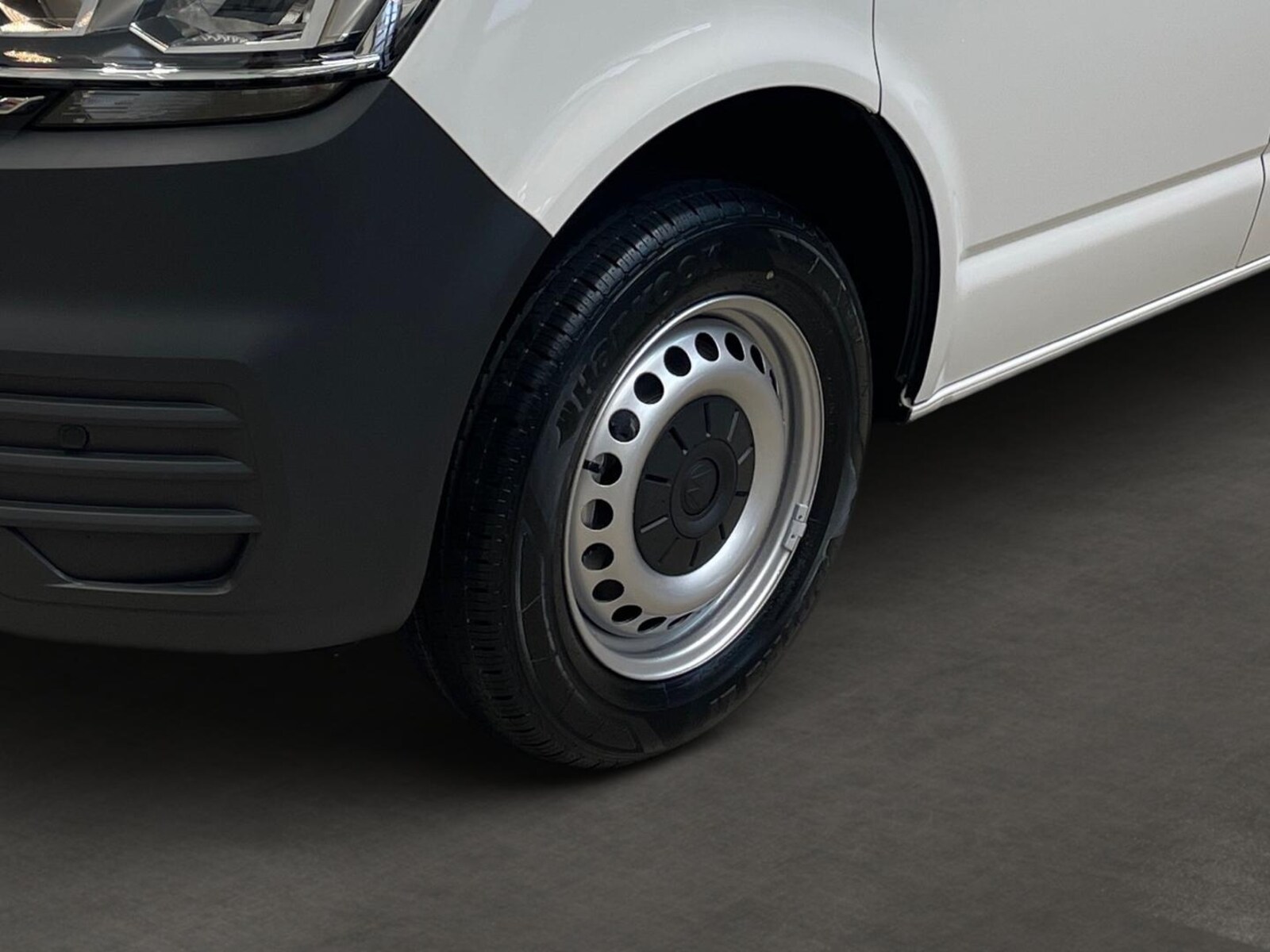 Volkswagen T6.1 Transporter Kasten kurzer Radstand – Bild 9
