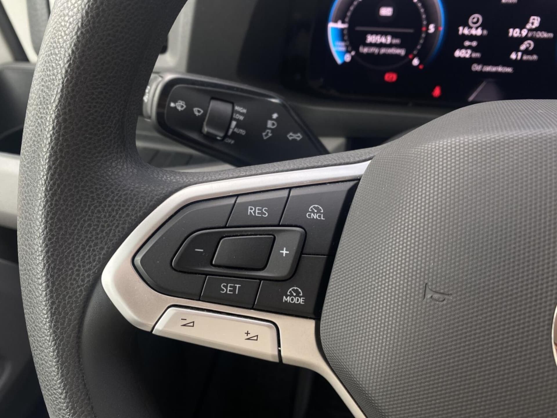 Volkswagen Crafter Furgon długi rozstaw osi