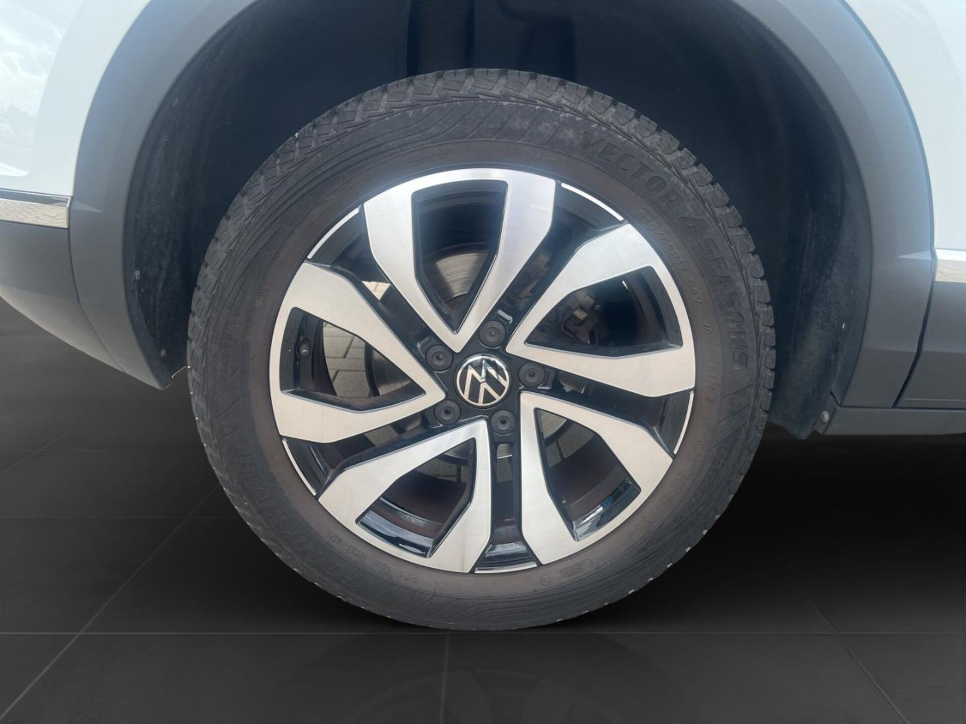 Volkswagen T-Roc Active