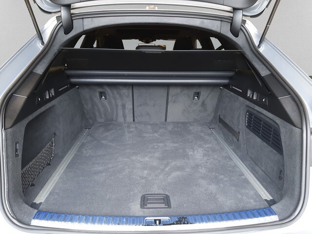 Image about Audi RS 6 Avant performance quattro tiptronic