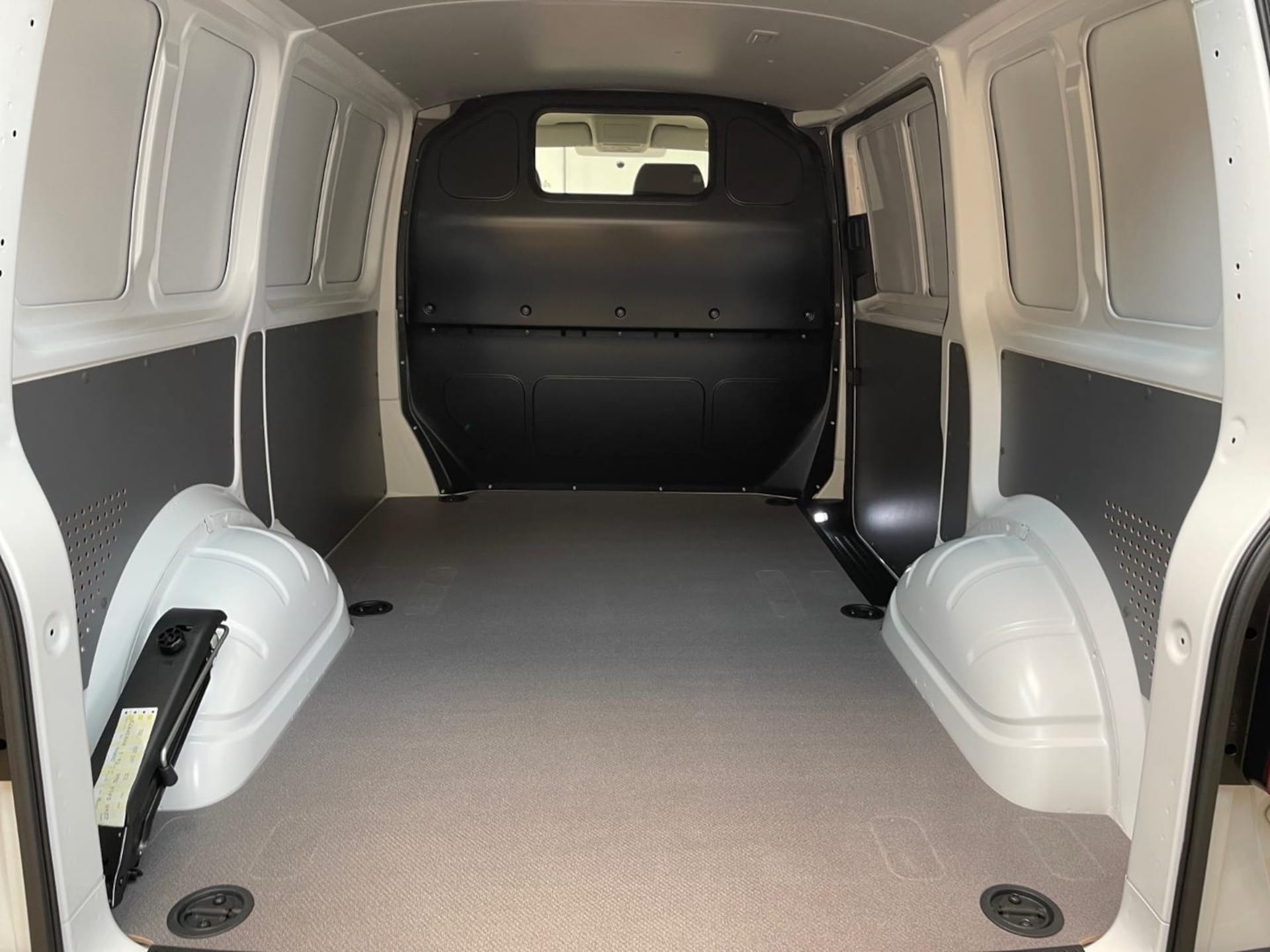 Volkswagen T6.1 Transporter Kasten kurzer Radstand