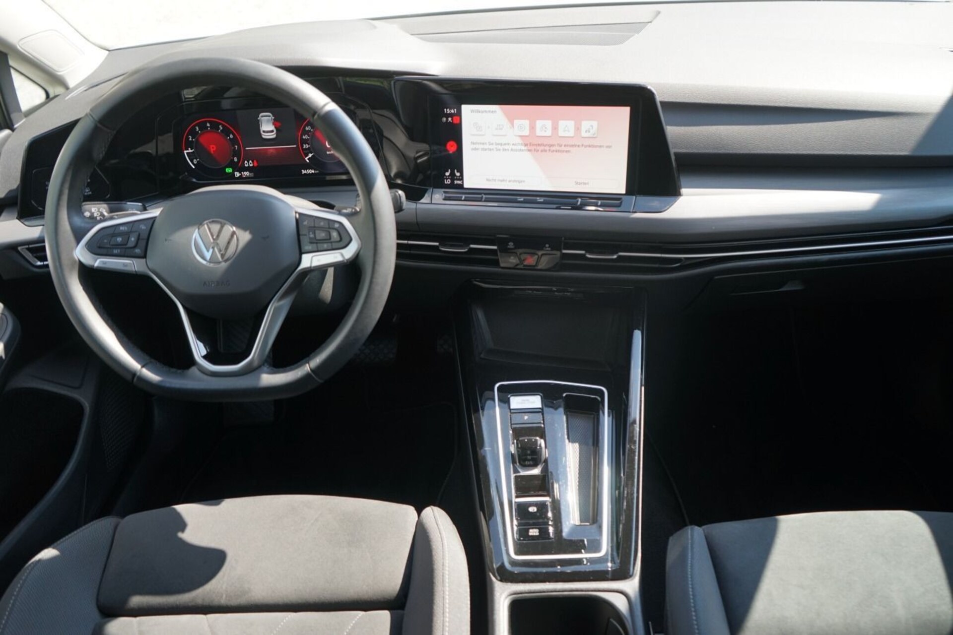 Volkswagen Golf Style