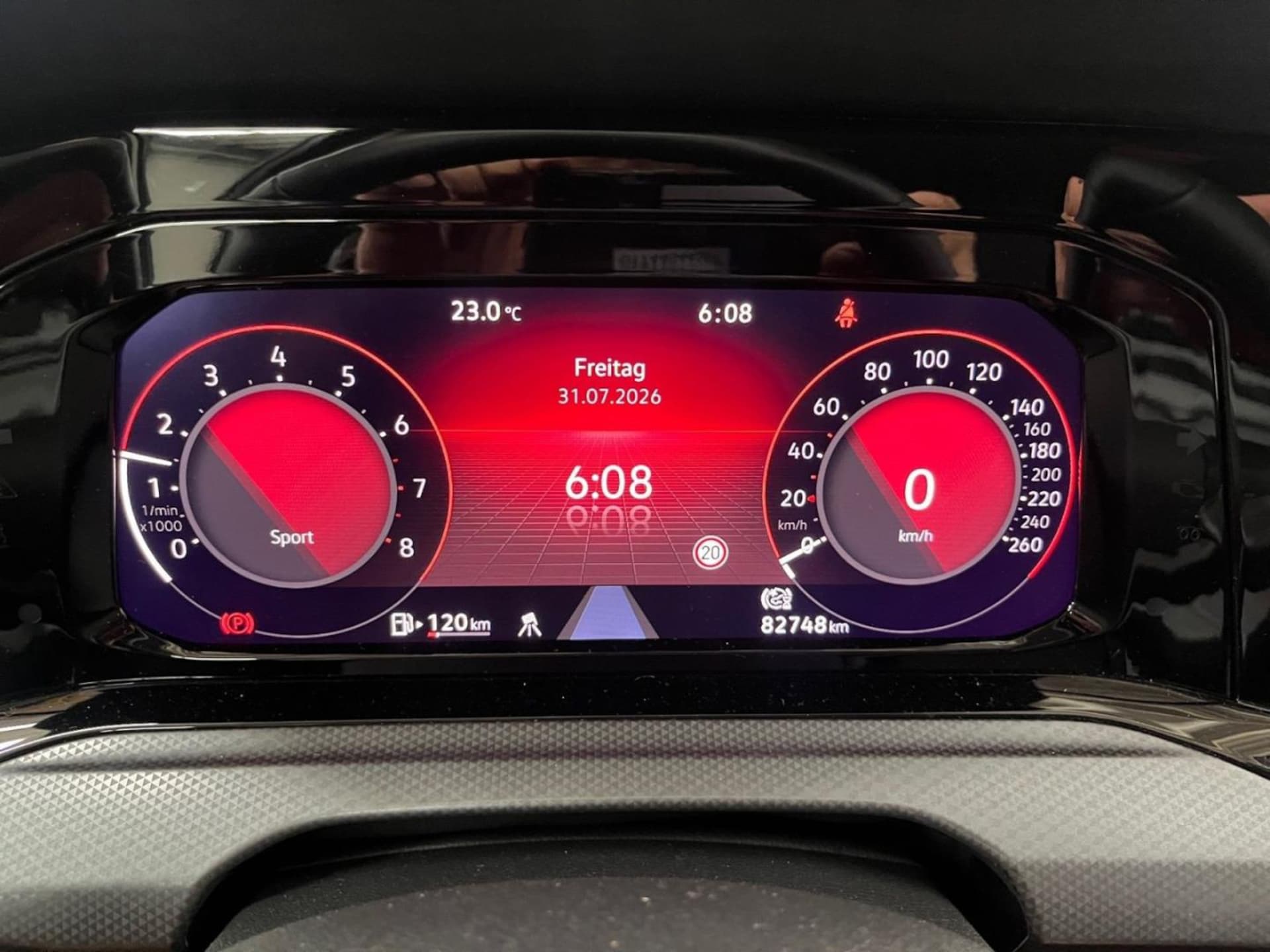 Volkswagen Golf Active