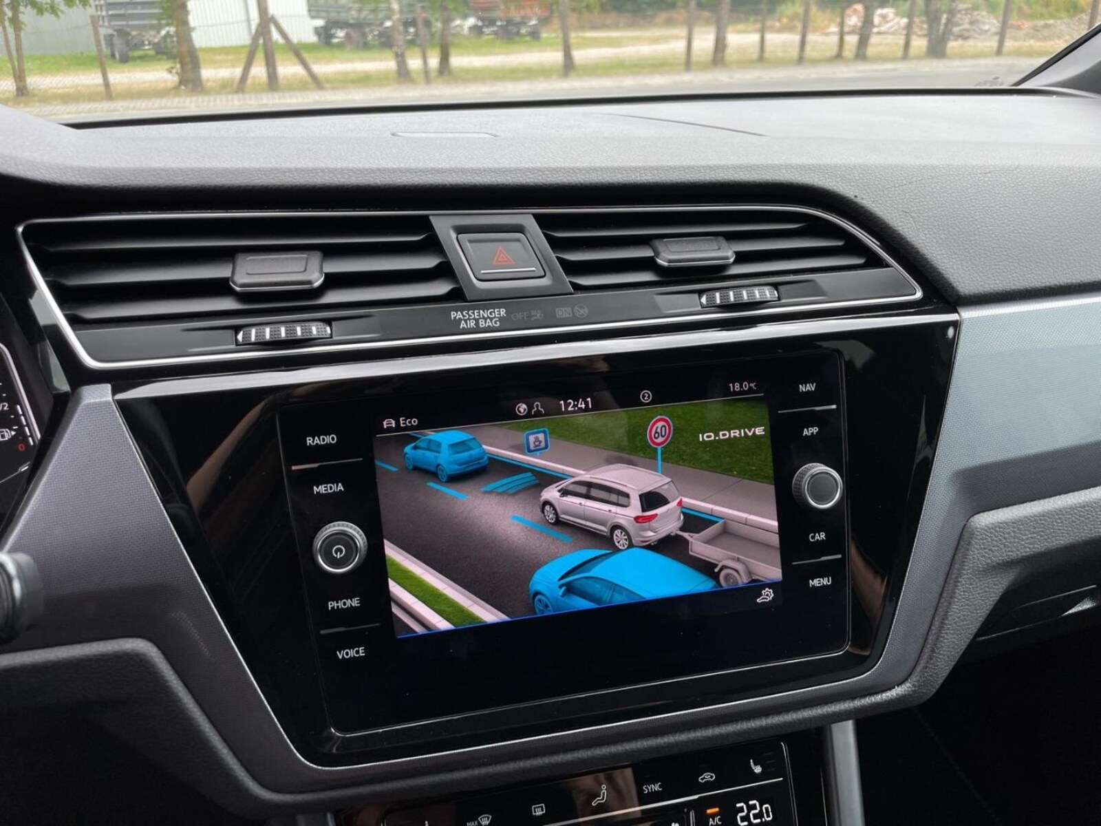 Volkswagen Touran – Bild 23