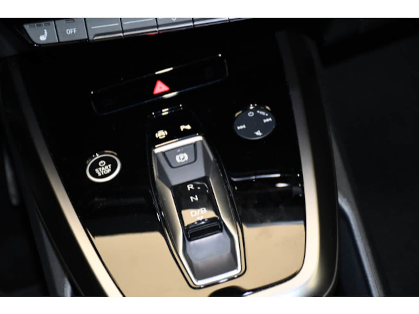 Bild über Audi Q4 e-tron 45 e-tron quattro - für weitere Informationen kontaktieren Sie den Audi Partner
