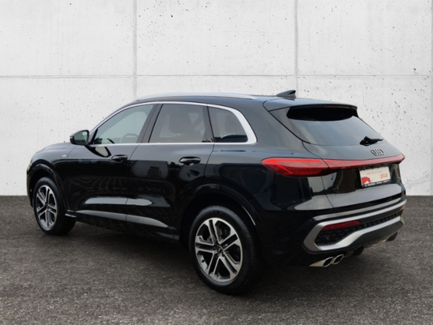 Bild über Audi Q5 SUV TDI quattro 150 kW S tronic - für weitere Informationen kontaktieren Sie den Audi Partner