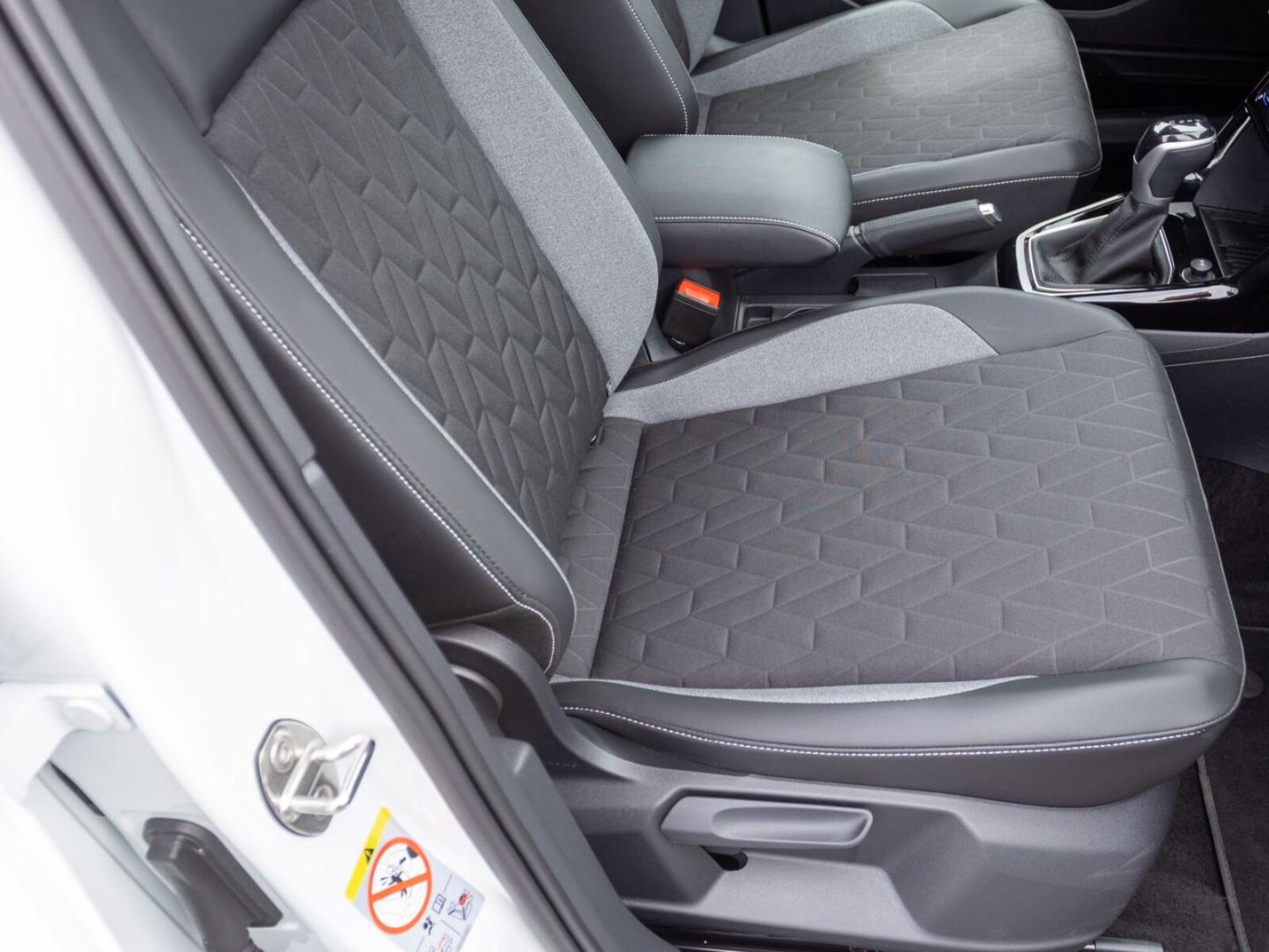 Volkswagen T-Cross – Bild 23