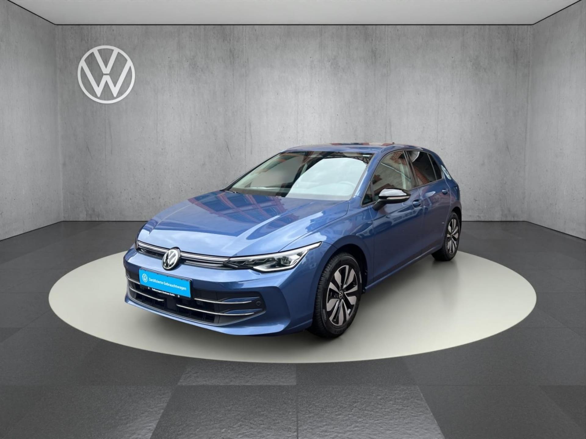 Volkswagen Golf Life
