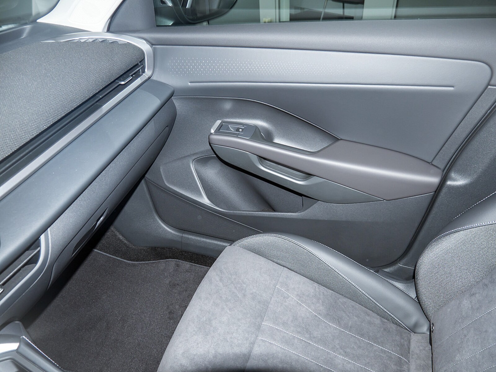 Volkswagen T-Roc – Bild 12