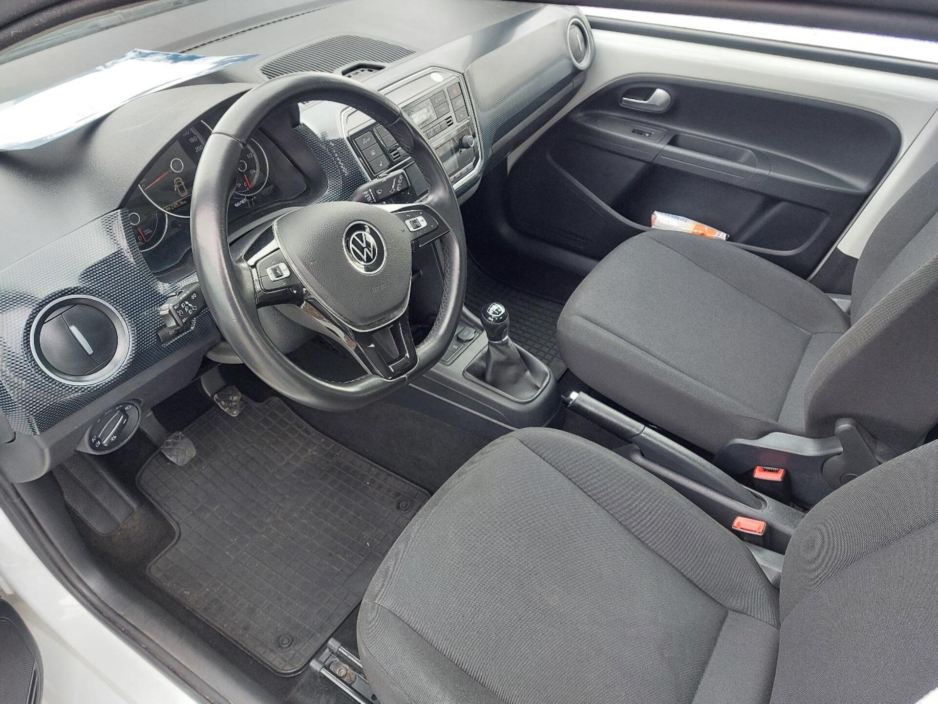 Volkswagen up! move up!
