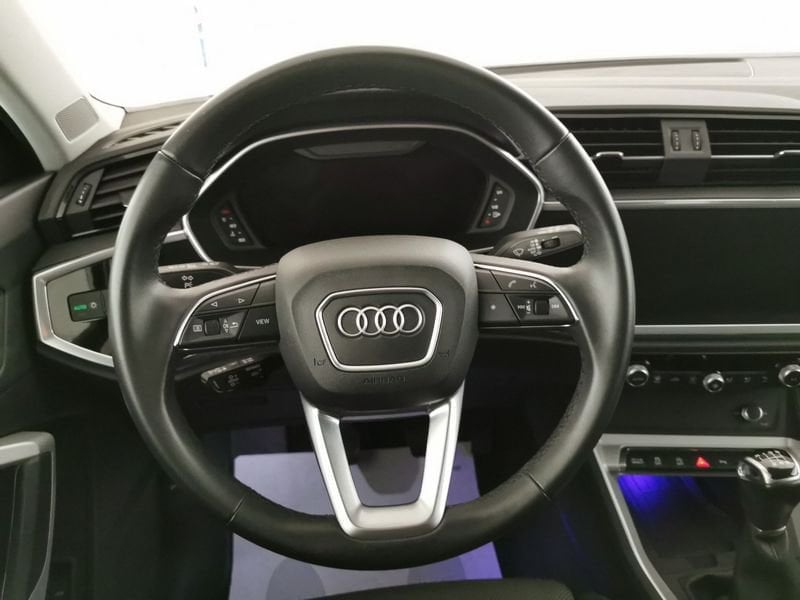 Image about Audi Q3 Sportback Business Plus 35 TFSI 110 kW (150 CV) 6-marce