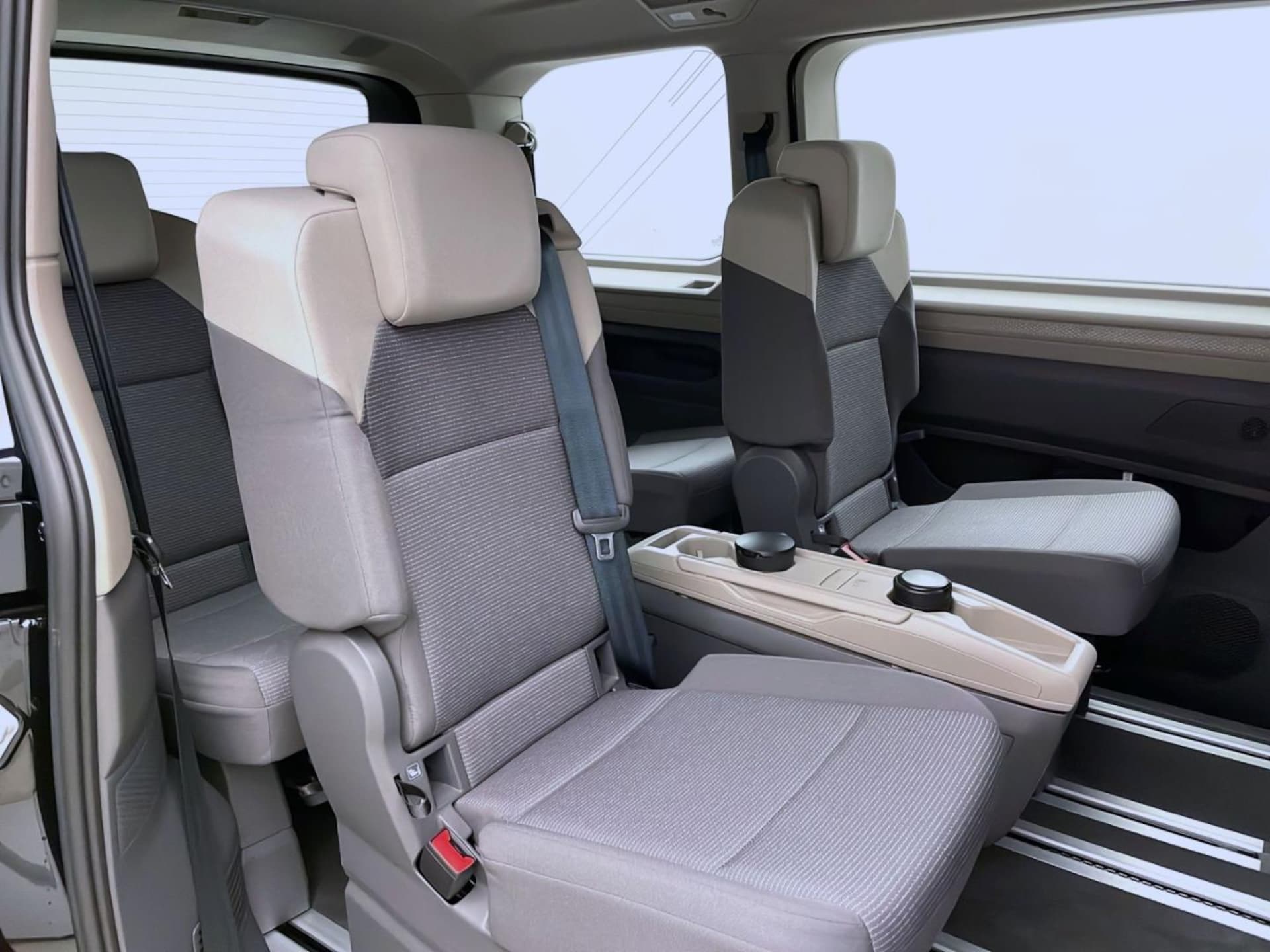 Volkswagen Multivan Basis-Modell